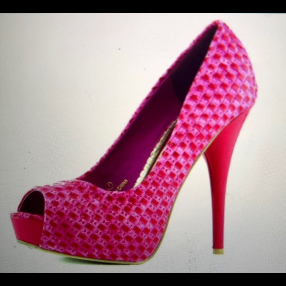 NWT DB DK Fashion Quilted Peep Toe Stillettos - Picture 3 of 8